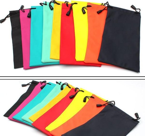 1685cm 100pcslot women fashion grid black pouch soft eyeglasses bag case waterproof sunglasses glasses bag9358302
1685cm 100pcslot women fashion grid black pouch soft eyeglasses bag case waterproof sunglasses glasses bag9358302