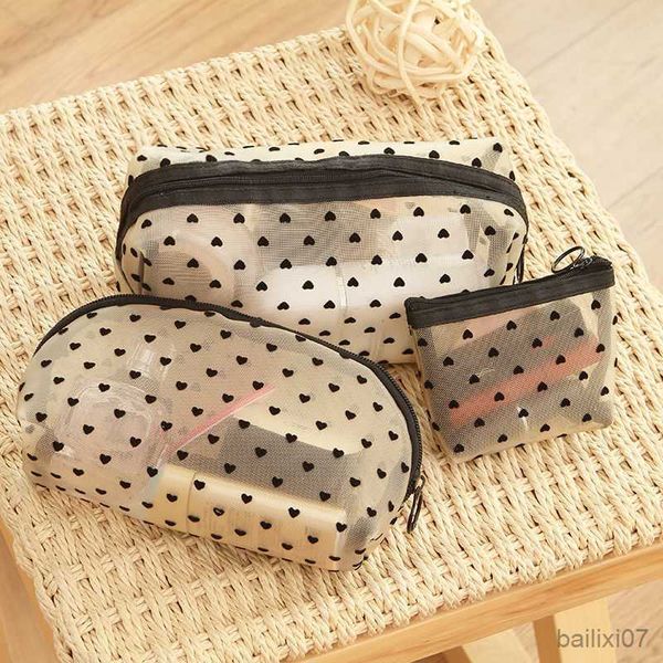 cosmetic bags cases 1pc heart women men necessary cosmetic bag transparent travel organizer fashion small large mesh toiletry bags makeup po
cosmetic bags cases 1pc heart women men necessary cosmetic bag transparent travel organizer fashion small large mesh toiletry bags makeup po