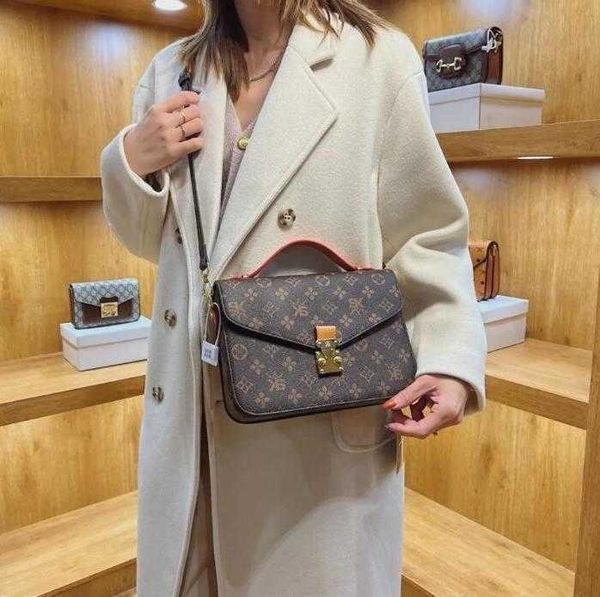 designer bag tote designers bags crossbodys women handbag messenger bags oxidizing leather metis elegant shoulder bags crossbody bag purse c
designer bag tote designers bags crossbodys women handbag messenger bags oxidizing leather metis elegant shoulder bags crossbody bag purse c