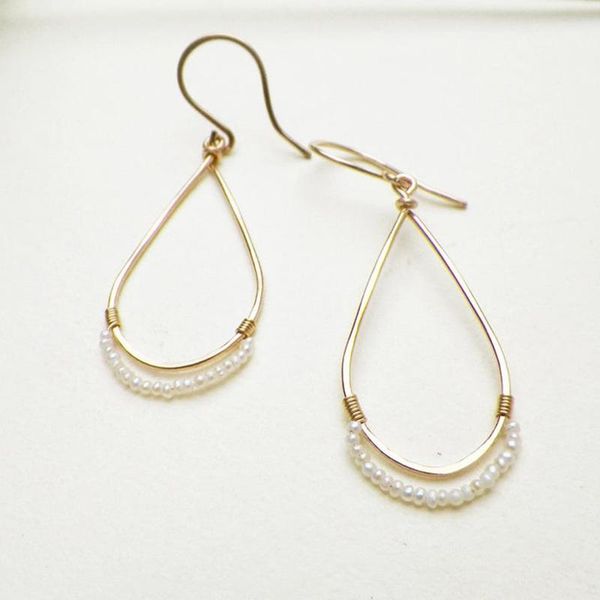 huggie gold filled natural pearls earrings handmade hoop earrings 925 silver circle earrings boho brincos pendientes orbellen women, Golden;silver
huggie gold filled natural pearls earrings handmade hoop earrings 925 silver circle earrings boho brincos pendientes orbellen women, Golden;silver