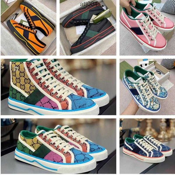 designers tennis 1977 sneakers canvas luxurys shoe blue washed jacquard denim men women ace rubber sole embroidered vintage ca sneakers', Black
designers tennis 1977 sneakers canvas luxurys shoe blue washed jacquard denim men women ace rubber sole embroidered vintage ca sneakers', Black