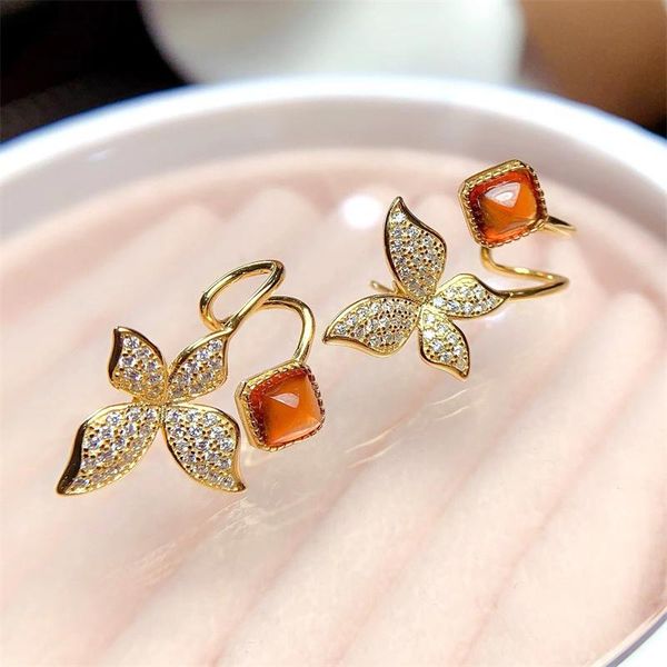 knot natural sugar tower cut garnet earrings 925 sterling silver latest design luxury jewelry designer
knot natural sugar tower cut garnet earrings 925 sterling silver latest design luxury jewelry designer