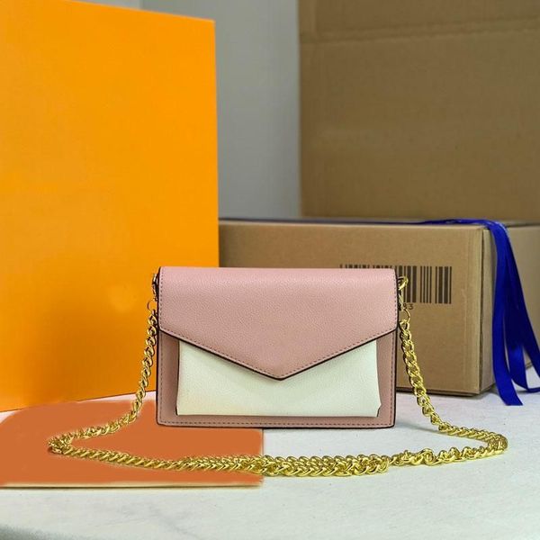 2023 crossbody bag envelope flap bag chain mobile phone bag calf leather shoulder back handbag lady purse lock catch, Black;red
2023 crossbody bag envelope flap bag chain mobile phone bag calf leather shoulder back handbag lady purse lock catch, Black;red