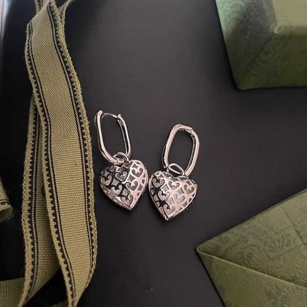 earrings designer for women fashion stainless steel hollowed-out heart type earrings letter g designer jewelry, Golden;silver
earrings designer for women fashion stainless steel hollowed-out heart type earrings letter g designer jewelry, Golden;silver
