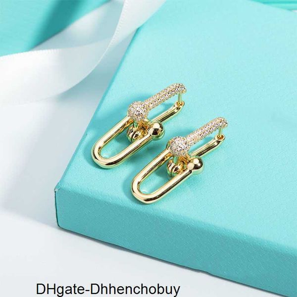 18k gold double u shaped stud earrings for women luxury brand designer ol style shining crystal ear rings earring party wedding jewelry gift, Golden;silver
18k gold double u shaped stud earrings for women luxury brand designer ol style shining crystal ear rings earring party wedding jewelry gift, Golden;silver