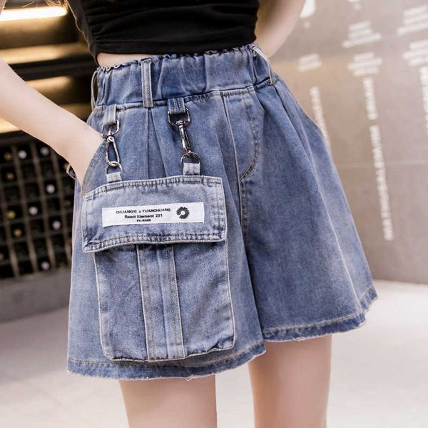 personalized casual denim shorts for women in summer new detachable large mouth bag elastic waist student jeans women's trend, White;black
personalized casual denim shorts for women in summer new detachable large mouth bag elastic waist student jeans women's trend, White;black