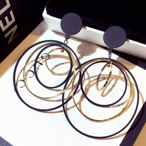 huggie trend fashion hoop earring for women personalized large and small circle pircing hanging earrings party daily banquet accessory, Golden;silver
huggie trend fashion hoop earring for women personalized large and small circle pircing hanging earrings party daily banquet accessory, Golden;silver