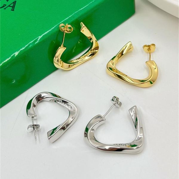huggie new triangle earrings twisted geometric lines light luxury commuter niche highend trend temperament fashion accessories, Golden;silver
huggie new triangle earrings twisted geometric lines light luxury commuter niche highend trend temperament fashion accessories, Golden;silver