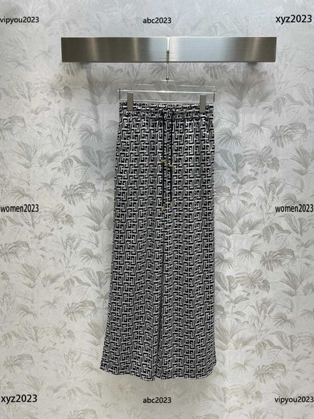 designer women pants casual trousers pants jacquard elastic waist wide leg pants #multiple product, Black;white
designer women pants casual trousers pants jacquard elastic waist wide leg pants #multiple product, Black;white