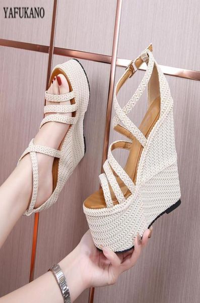 16cm wedges heel platform women sandals super high heels small size thick sole casual open toe wedding shoes with buckle6562001, Black
16cm wedges heel platform women sandals super high heels small size thick sole casual open toe wedding shoes with buckle6562001, Black