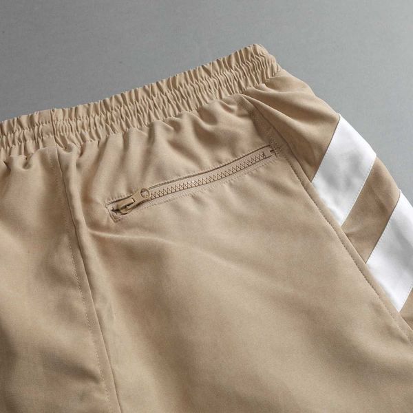 2023 rhude designer men shorts summer fashion beach pants custom pill zipper short pull rope gym sports men's elastic waist, White;black
2023 rhude designer men shorts summer fashion beach pants custom pill zipper short pull rope gym sports men's elastic waist, White;black