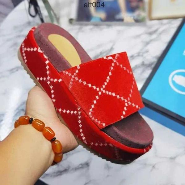 2023 designers women slippers canvas platform sandals leather beige brick red colors beach slides slipper outdoor party classic sandal with, Black
2023 designers women slippers canvas platform sandals leather beige brick red colors beach slides slipper outdoor party classic sandal with, Black