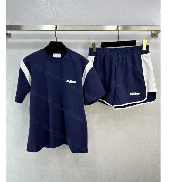 23ss womens designer clothing women pants sets casual suit round neck pure cotton color matching short sleeve t-shirt elastic waist shorts s, White
23ss womens designer clothing women pants sets casual suit round neck pure cotton color matching short sleeve t-shirt elastic waist shorts s, White