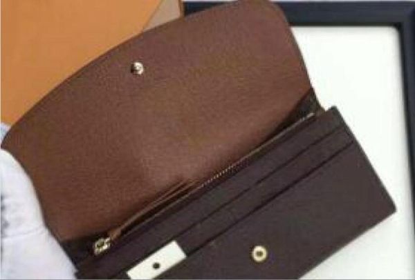2022 alphabet ladies long wallet multicolor classic fashion coin purse card female classic zipper bag8876643, Red;black
2022 alphabet ladies long wallet multicolor classic fashion coin purse card female classic zipper bag8876643, Red;black