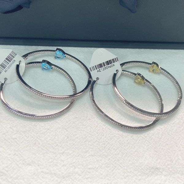 huggie heart earrings for women green zircon crystal love hoop earring piercing pendientes girl party gift zk30, Golden;silver
huggie heart earrings for women green zircon crystal love hoop earring piercing pendientes girl party gift zk30, Golden;silver