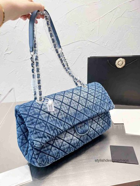 totes luxury tote purses brand handbag message bags shoulder bag genuine leather cluth crossbody 5a quality cowboy quilted double silver cha
totes luxury tote purses brand handbag message bags shoulder bag genuine leather cluth crossbody 5a quality cowboy quilted double silver cha