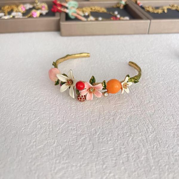 bangle summer new enamel glaze bracelet wholesale jewelry for woman 2022 trend, Black
bangle summer new enamel glaze bracelet wholesale jewelry for woman 2022 trend, Black