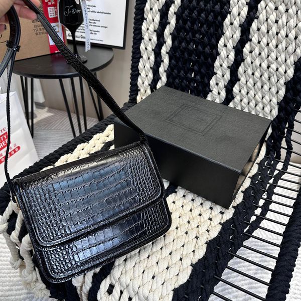 designer solid color messenger bag women fashion messenger wallet cute designer handbag shoulder bag luxury bag ladies letters
designer solid color messenger bag women fashion messenger wallet cute designer handbag shoulder bag luxury bag ladies letters