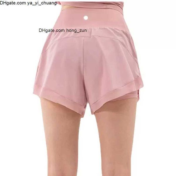 ll women yoga shorts outfits high waist sportswear exercise fitness wear short pants girls running elastic prevent wardrobe culotte
ll women yoga shorts outfits high waist sportswear exercise fitness wear short pants girls running elastic prevent wardrobe culotte