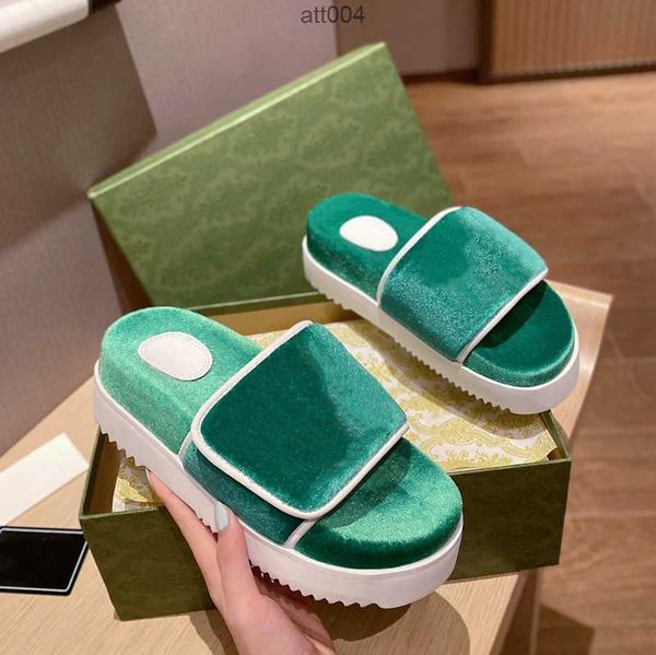 men women platform foam slippers cotton sponge slippers winter designer sandals green red blue yellow lady pool slides beach low heel'&, Black
men women platform foam slippers cotton sponge slippers winter designer sandals green red blue yellow lady pool slides beach low heel'&, Black
