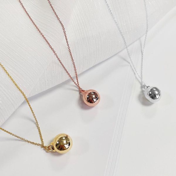 necklaces ladies luxury s925 sterling silver round inlaid gemstone pendant necklace birthday party gift
necklaces ladies luxury s925 sterling silver round inlaid gemstone pendant necklace birthday party gift