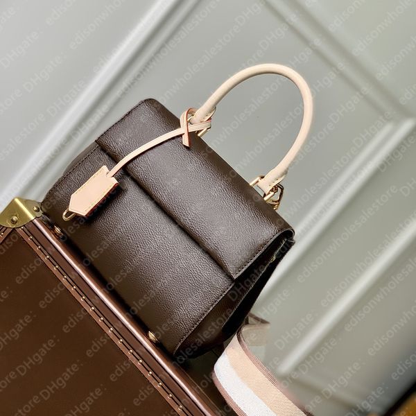 aaaaa of-the-line technology and materials designer shoulder bag luxury mini handbag mirror quality crossbody bag with box
aaaaa of-the-line technology and materials designer shoulder bag luxury mini handbag mirror quality crossbody bag with box