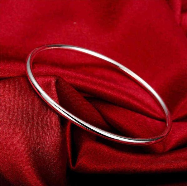 925 sterling solid silver bracelet fashion personality simple smooth bangles for women wedding engagement jewelry 1245 t25257927, Black
925 sterling solid silver bracelet fashion personality simple smooth bangles for women wedding engagement jewelry 1245 t25257927, Black