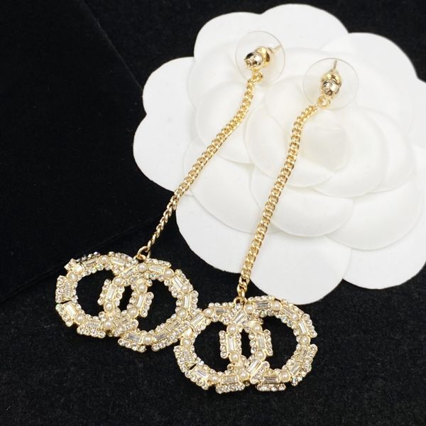 luxury alloy designer double letter c studs long earrings pearl dangle earrings wedding party jewelry accessories, Golden;silver
luxury alloy designer double letter c studs long earrings pearl dangle earrings wedding party jewelry accessories, Golden;silver