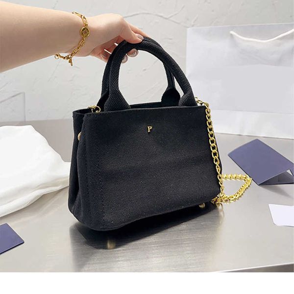 summer new canvas shopping bag tot bag chain shoulder strap crossbody bag fashion fashion simple woman large capacity handbag light convenie
summer new canvas shopping bag tot bag chain shoulder strap crossbody bag fashion fashion simple woman large capacity handbag light convenie