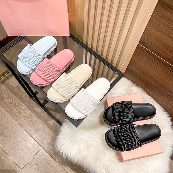 designer womens sandals luxury sheepskin slippers style slippers with metal uppers leather soles fashion luxury, Black
designer womens sandals luxury sheepskin slippers style slippers with metal uppers leather soles fashion luxury, Black