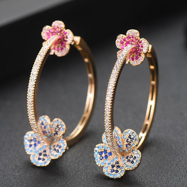 huggie godki jimbora charms shiny round flowers luxury hoop earrings statement accessories for women wedding jewelry qualiy new, Golden;silver
huggie godki jimbora charms shiny round flowers luxury hoop earrings statement accessories for women wedding jewelry qualiy new, Golden;silver