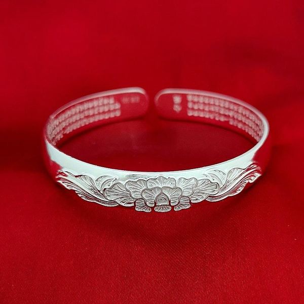 bangle s999 sterling silver pixiu bangles retro domineering 925 silver bracelet for men and women luxury jewelry birthday gifts, Black
bangle s999 sterling silver pixiu bangles retro domineering 925 silver bracelet for men and women luxury jewelry birthday gifts, Black