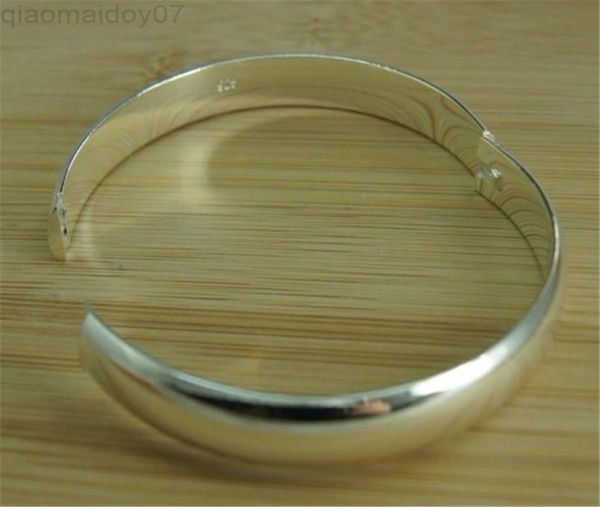 new 925 silver bracelet simple glossy open bangle fashion jewelry gift l2208124276724, Black 
new 925 silver bracelet simple glossy open bangle fashion jewelry gift l2208124276724, Black