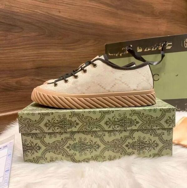 2023 tennis shoes 1977 canvas shoes casual shoes designer women's shoes italy green and red net striped rubber sole elastic cotton low, Black
2023 tennis shoes 1977 canvas shoes casual shoes designer women's shoes italy green and red net striped rubber sole elastic cotton low, Black