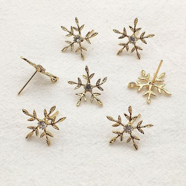 polish real gold color 30pcs zircon snowflake ear stud connector for for handmade earring diy parts jewelry findings components, Blue
polish real gold color 30pcs zircon snowflake ear stud connector for for handmade earring diy parts jewelry findings components, Blue