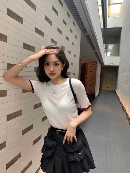 23ss womens t-shirt womens designer clothing tee round neck pure cotton contrast color red and blue ribbon decorative letters short sleeve t, White
23ss womens t-shirt womens designer clothing tee round neck pure cotton contrast color red and blue ribbon decorative letters short sleeve t, White