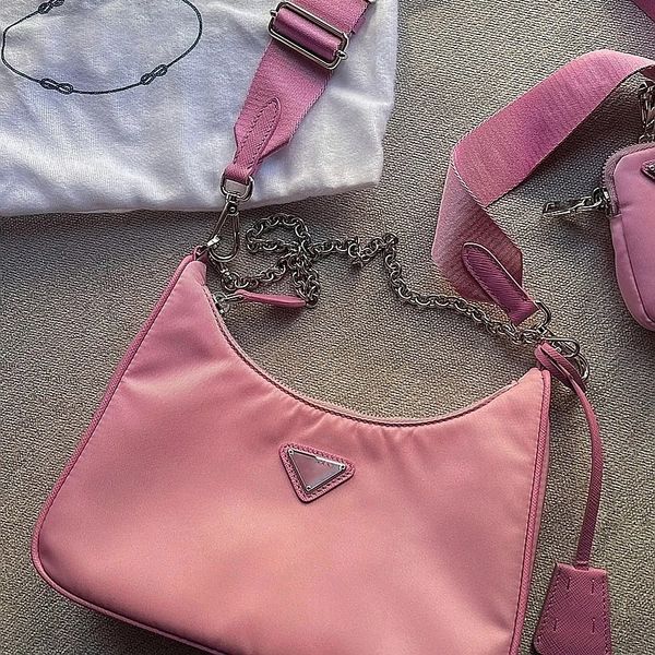 purse designer bags luxury womens shoulder bag luxurious fashion crossbody temperament handbags leisure famous pochette
purse designer bags luxury womens shoulder bag luxurious fashion crossbody temperament handbags leisure famous pochette