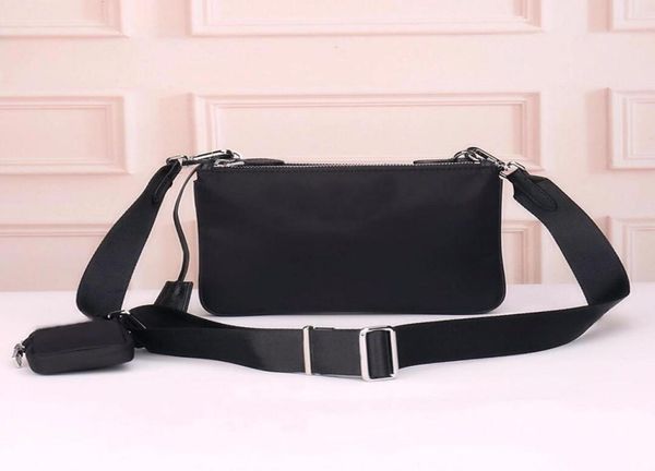 whole fashion messenger bag cross body bag men twin set chain purse classic satchel handbag canvas shoulder bag parachute fabr1594940
whole fashion messenger bag cross body bag men twin set chain purse classic satchel handbag canvas shoulder bag parachute fabr1594940