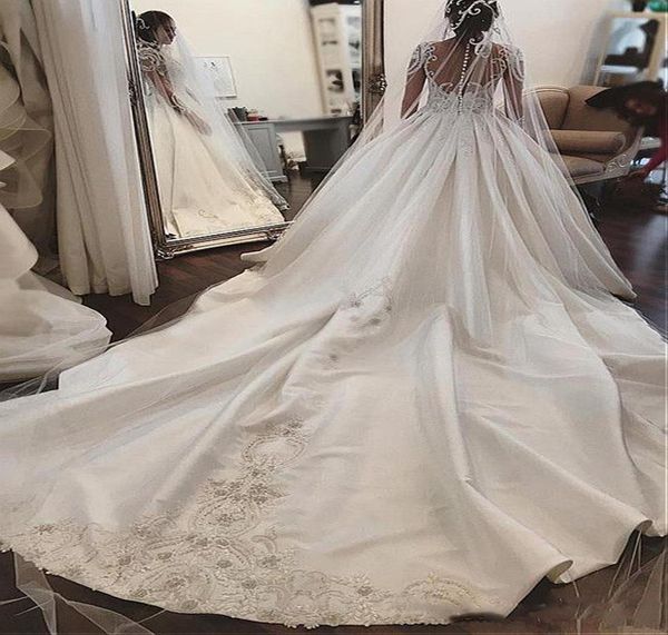 2018 luxury arabic long train wedding dresses dubai long sleeves lace appliques bridal gowns vestidos de novia7726920, White
2018 luxury arabic long train wedding dresses dubai long sleeves lace appliques bridal gowns vestidos de novia7726920, White