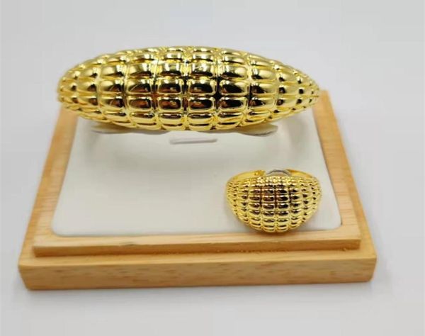 fashion 750 gold color jewelry set for women039s african bead fashion bracelet ring jewelry 2207159620997, Black
fashion 750 gold color jewelry set for women039s african bead fashion bracelet ring jewelry 2207159620997, Black