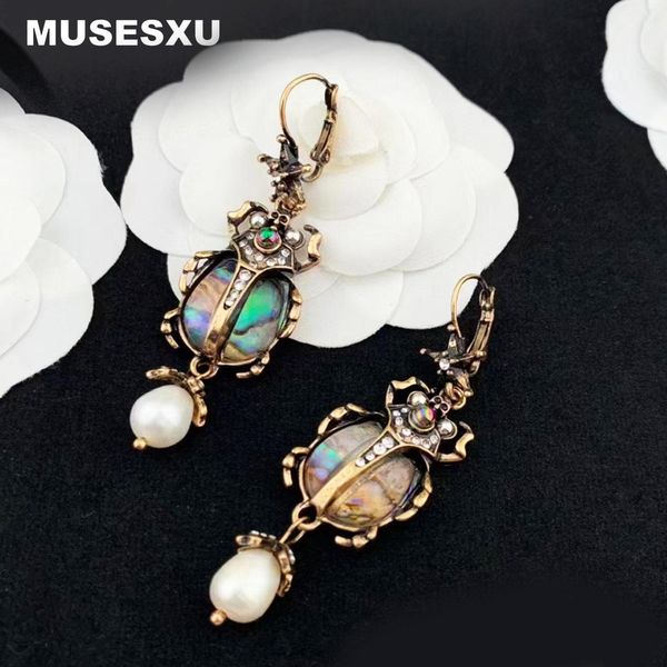 knot 2022 jewelry accessories classic brands colorful crystal pearl pendant beetle shaped earrings for women's party gift, Silver
knot 2022 jewelry accessories classic brands colorful crystal pearl pendant beetle shaped earrings for women's party gift, Silver