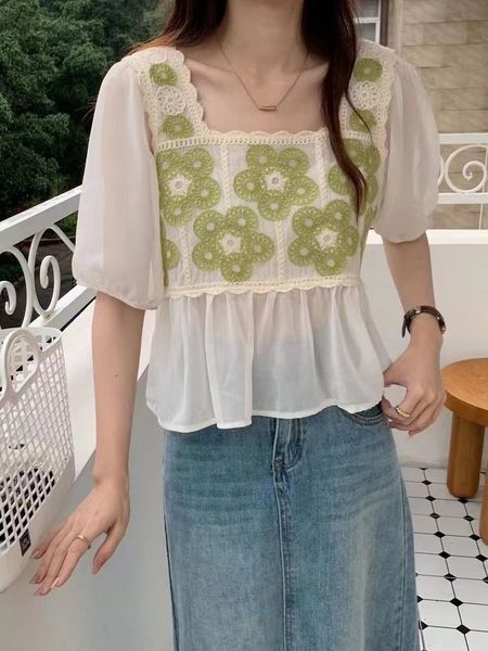 womens blouses shirts summer design long sleeve vintage national trend female clothes hollow out lace patchwork chiffon woman 230519, White
womens blouses shirts summer design long sleeve vintage national trend female clothes hollow out lace patchwork chiffon woman 230519, White
