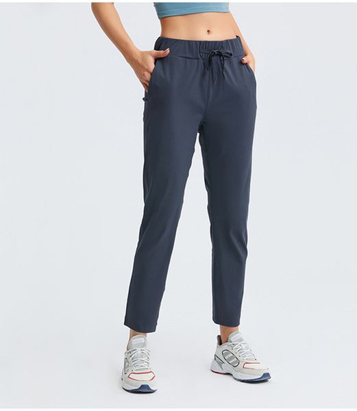 ll womens yoga jogging capri pants fitness sweatpants soft high waist with pockets casual cropped pants 4 colors dl081
ll womens yoga jogging capri pants fitness sweatpants soft high waist with pockets casual cropped pants 4 colors dl081