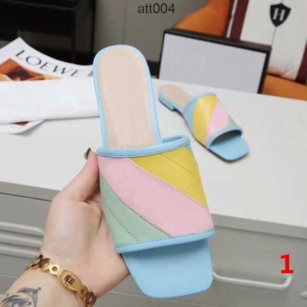 luxury designers womens summer sandals beach slides slipper ladies flip flops slippers fashion sandals with box 35-43 oversized shoes'&, Black
luxury designers womens summer sandals beach slides slipper ladies flip flops slippers fashion sandals with box 35-43 oversized shoes'&, Black