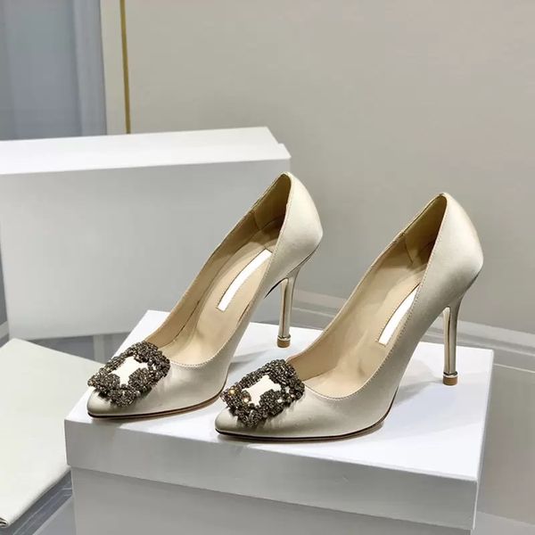 23s womens brand pumps luxury dress manolos shoes elegant evening sandals hangisi embellished satin pump ladys wedding shoe party eu35-43 wi, Black
23s womens brand pumps luxury dress manolos shoes elegant evening sandals hangisi embellished satin pump ladys wedding shoe party eu35-43 wi, Black