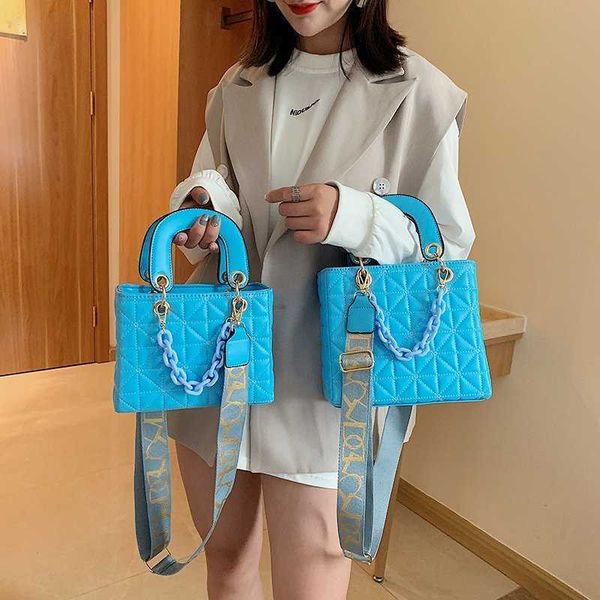 shoulder bags handbag women famous brand classic quilted design hand purse pu leather female crossbody 230426
shoulder bags handbag women famous brand classic quilted design hand purse pu leather female crossbody 230426