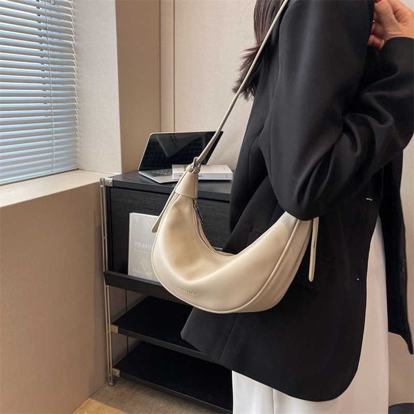 half moon small leather cute solid crossbody bags spring designer armpit handbag shoulder underarm side bag 230424
half moon small leather cute solid crossbody bags spring designer armpit handbag shoulder underarm side bag 230424