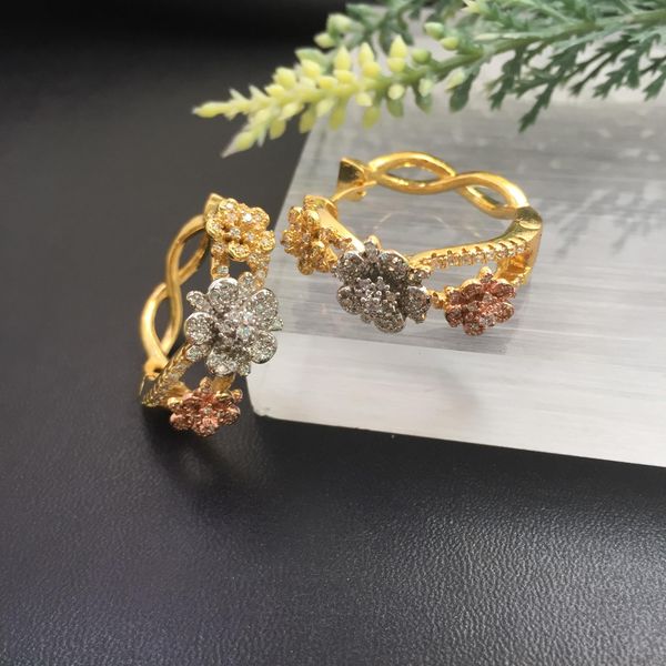 huggie lanyika fashion jewelry hopeful lucky delicate blossoming flower micro plated party romantic earrings banquet daily gift, Golden;silver
huggie lanyika fashion jewelry hopeful lucky delicate blossoming flower micro plated party romantic earrings banquet daily gift, Golden;silver