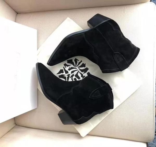 isabel pairs marant dewina suede ankle boots black suede fashion season shoes4516632
isabel pairs marant dewina suede ankle boots black suede fashion season shoes4516632