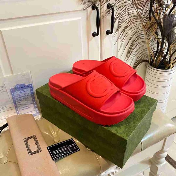 women's macarone thick soled slippers breathable non slip platform fashion 2023 summer tpu material sole''gg'', Black
women's macarone thick soled slippers breathable non slip platform fashion 2023 summer tpu material sole''gg'', Black